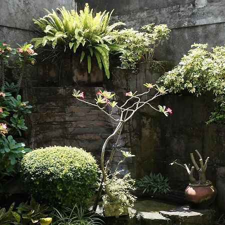 Hotel Kirana Yogyakarta Ngoại thất bức ảnh