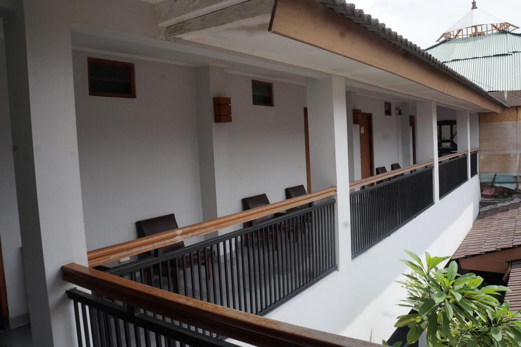 Hotel Kirana Yogyakarta Ngoại thất bức ảnh